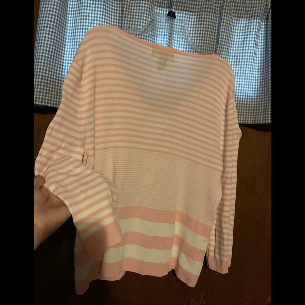 Finity Sweater    Size XL - Picture 8 of 8